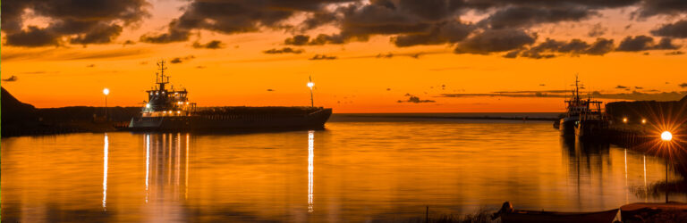 container-ship-hero